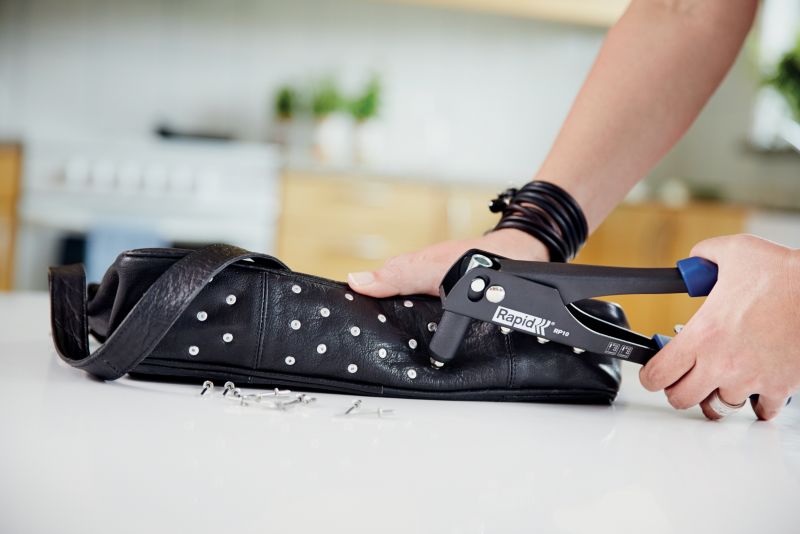 Universal nittemaskine Rapid RP10 + 100 nitter