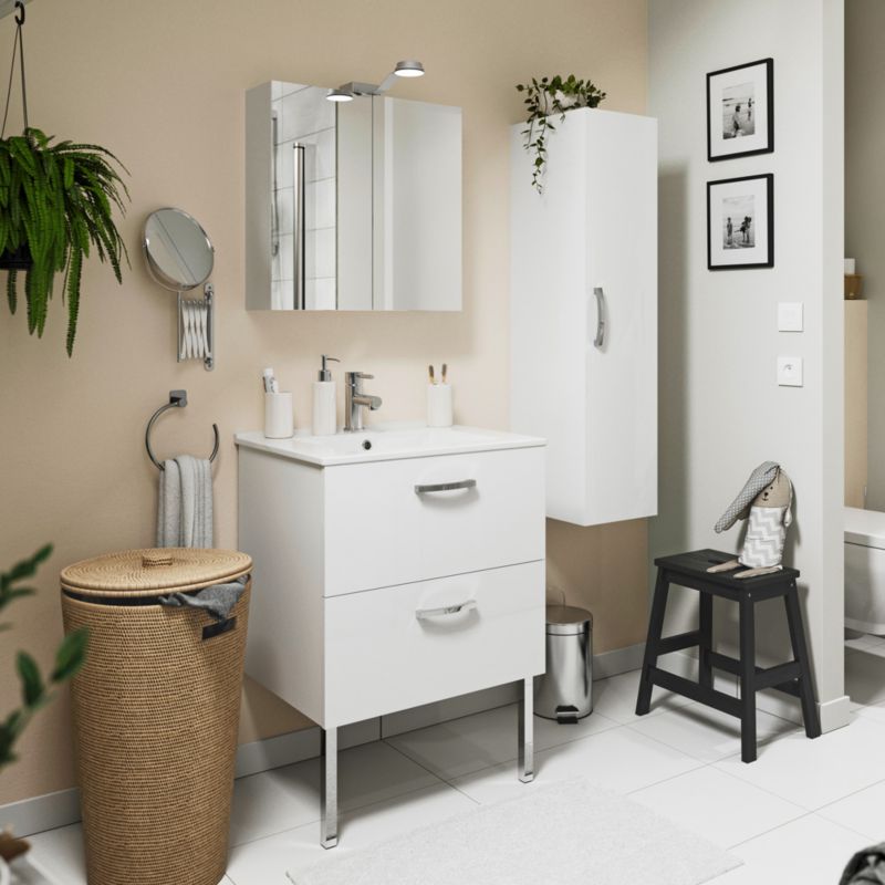 Ben til Aruna-skab i krom