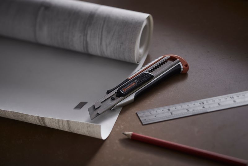 Magnusson kniv med afbrydeligt blad 18 mm