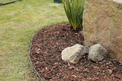 Plastikafgrænsning Blooma 6 m x 10 cm sort