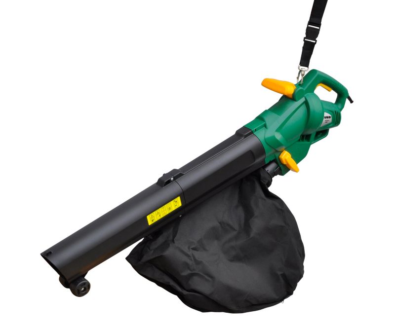 Blæser og løvsuger 2500 W