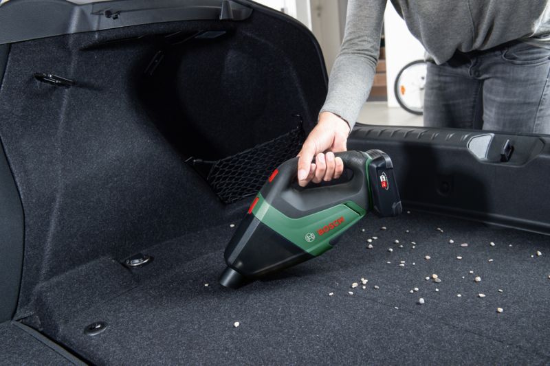 Bosch UniversalVac 18 V håndstøvsuger med tilbehør uden batteri