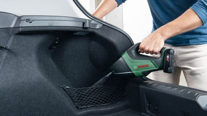 Bosch UniversalVac 18 V håndstøvsuger med tilbehør uden batteri