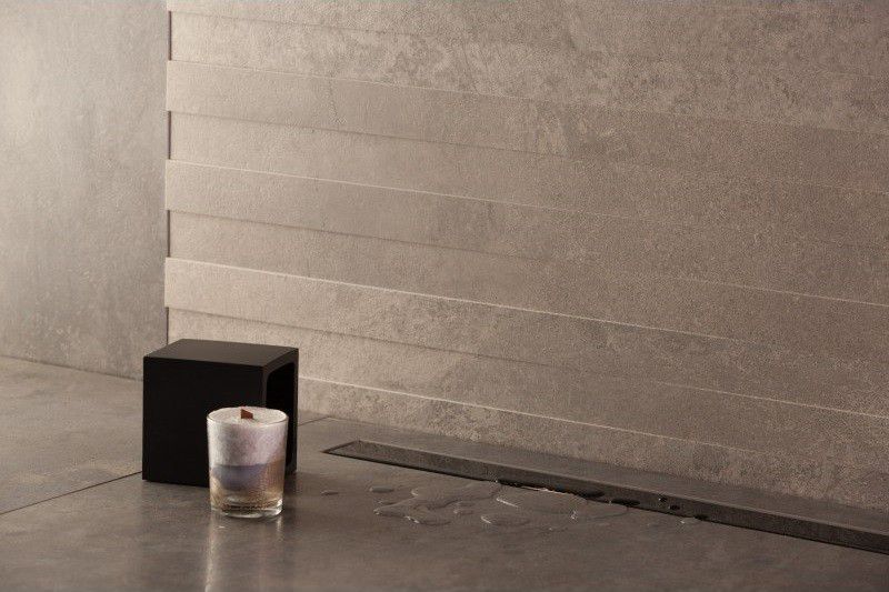 Pestan Confluo Frameless 55 cm lineært bruseafløb med sort glasdæksel, 1 stk.