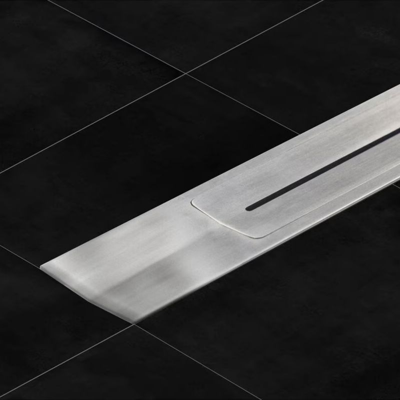 Avangarde BVT 80 cm bruseafløb i satin, 1 stk.