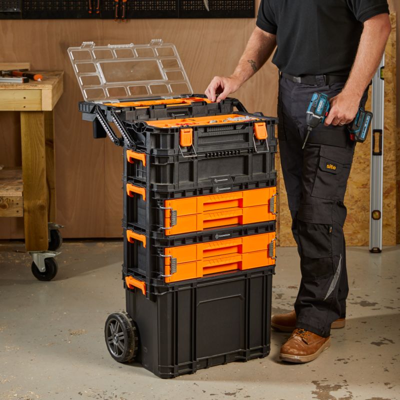 Magnusson Cantilever Organizer