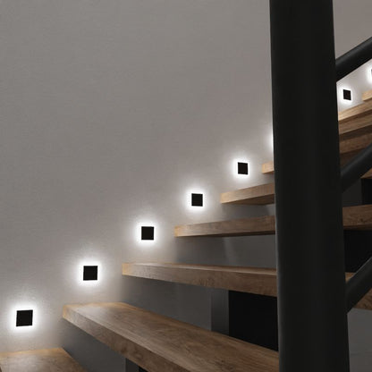 Trappe LED Milagro Evo 4000 K Sort 75x75x230 mm
