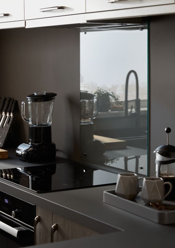 GoodHome Nashi køkkenpanel i glas 60 cm antracit