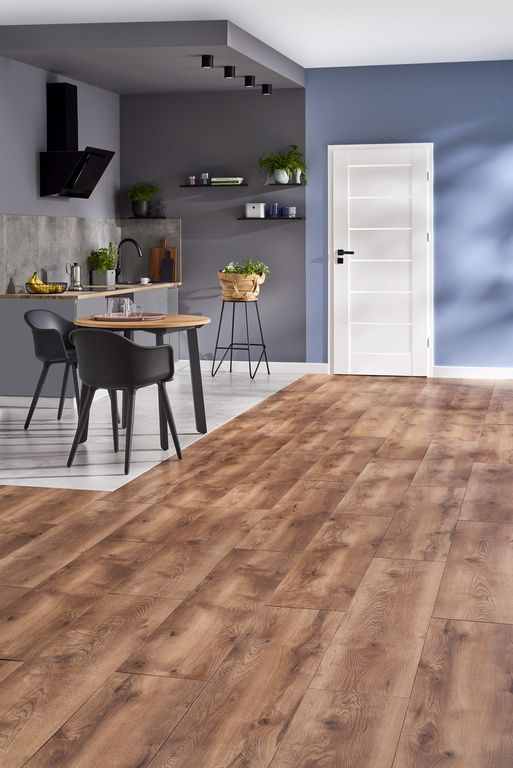 Laminatgulv Billingham 128,5x28 cm Natur AC5 2,158 m²