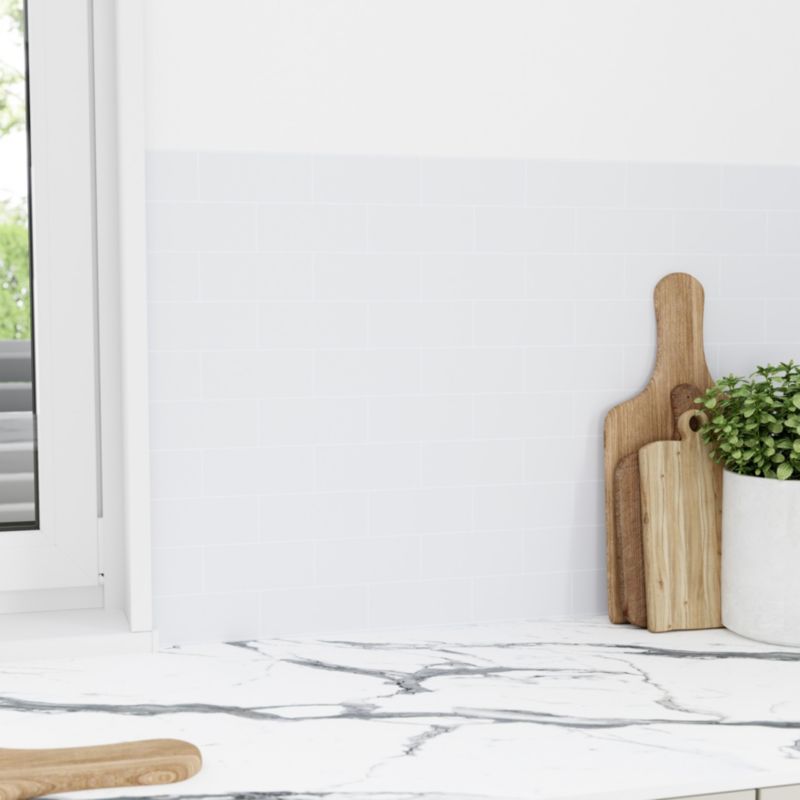 Laminatbordpladepanel GoodHome Nepeta 0,3 x 60 x 200 cm metrofliser / hvid blank