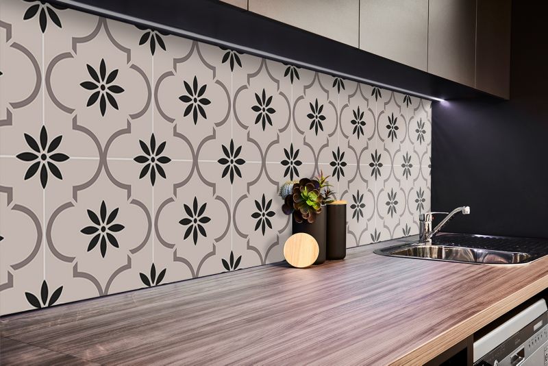 Selvklæbende panel Tulup arabisk blomstermønster 100 x 50 cm 1 stk.