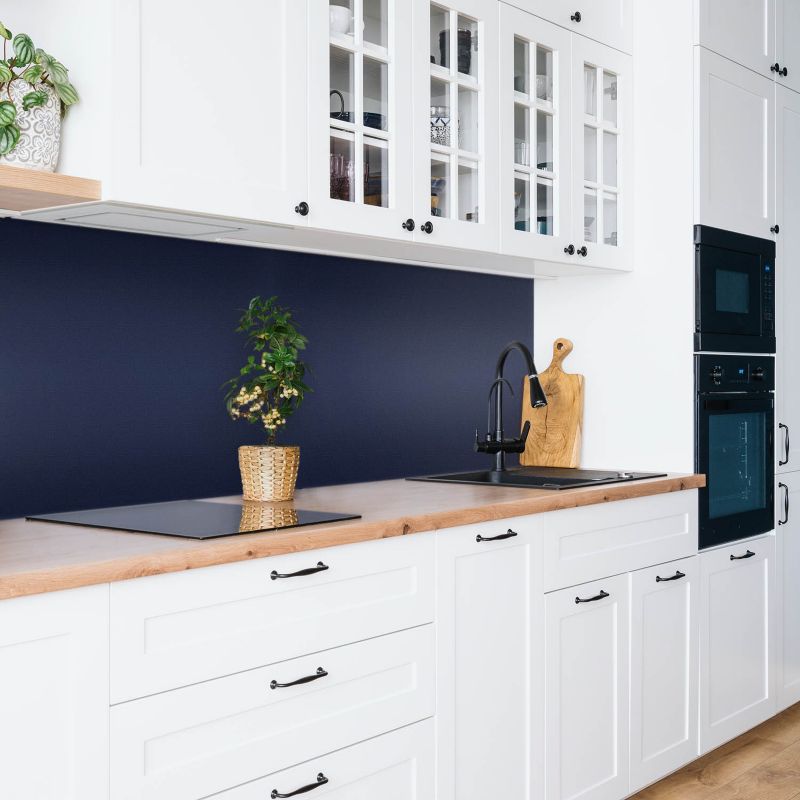Selvklæbende vinylpanel Tulup i mørkeblå 100 x 50 cm, 1 stk.