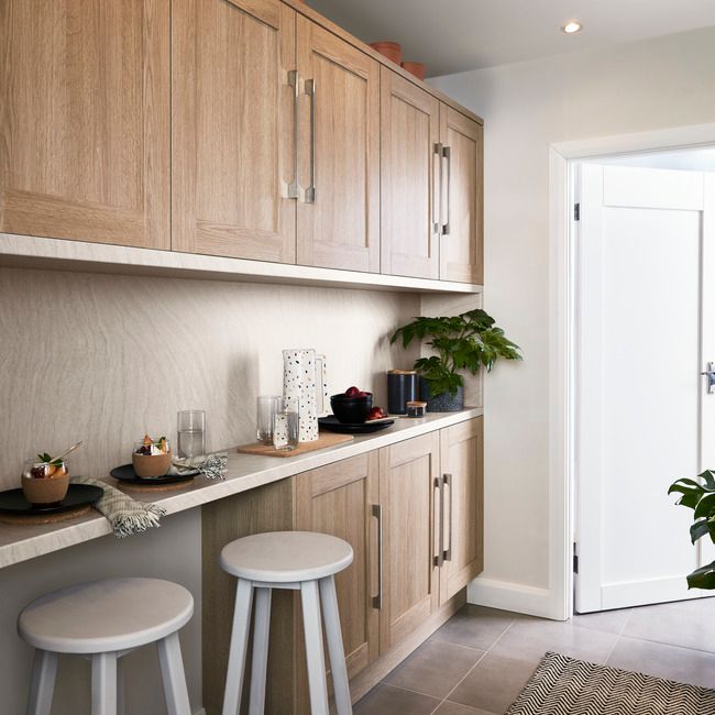 Bagpanel til køkkenø GoodHome Alpinia 89 x 200 cm i egetræslook