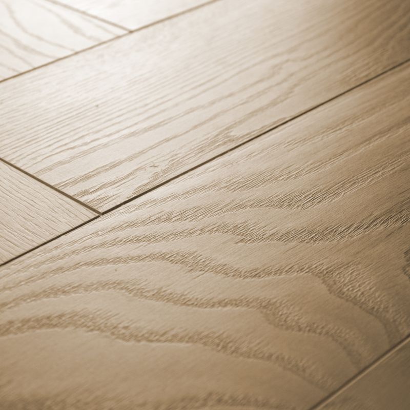 Laminatgulv Almagro 64,3x13,1 cm Brun 1,179 m²