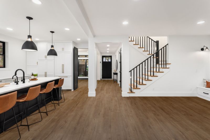 Laminatgulv Dąb Morille Pixie Vandafvisende AC5 2,51 m²