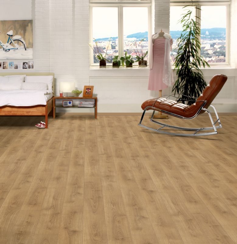 Laminatgulv Dąb Quercus 129,2x19,3 cm Brun 1,994 m²
