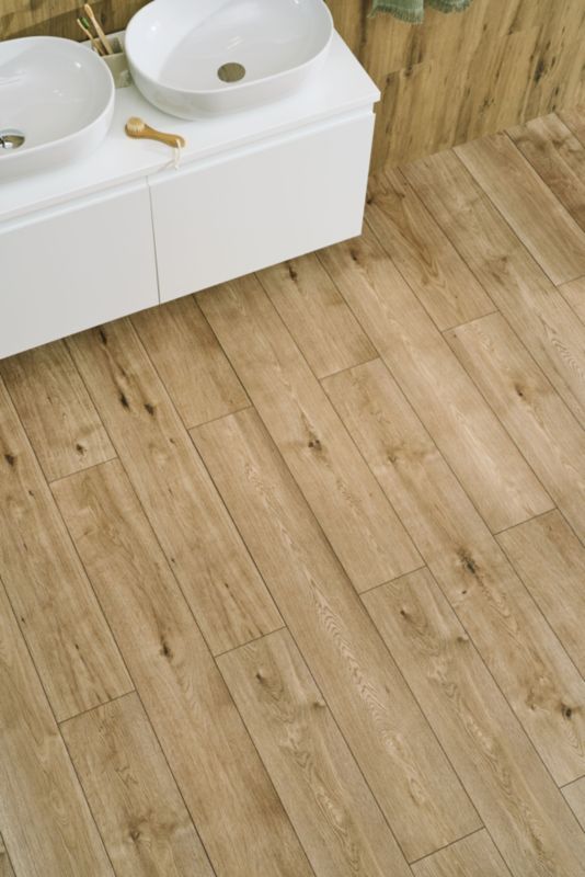 Vinylgulv SPC Fergus 129x20,3 cm Lys Brun 2,62 m²