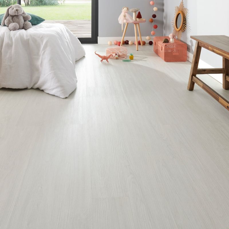 Vandtætte vinylgulvpaneler i blegnet egetræ, 2,2 m²