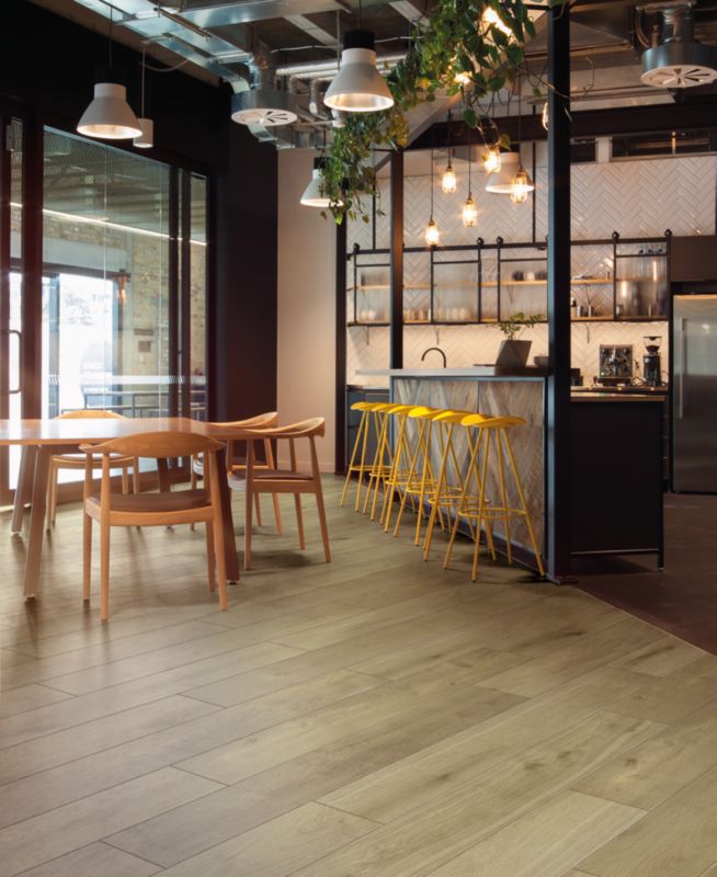 Vandafvisende vinylgulvpaneler Kronospan SPC Eg Belmont med integreret underlag 1,98 m²