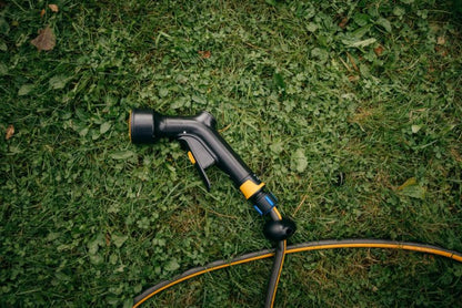 Fiskars Solid sprøjtepistol til havevanding