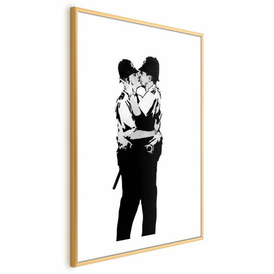 Plakat Artgeist Kissing Coppers 40x60 cm med guldramme, 1 stk