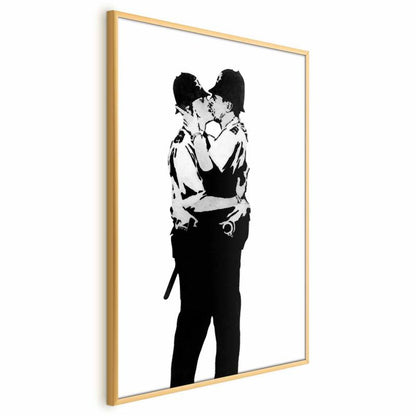 Artgeist plakat Kissing Coppers 60 x 90 cm med guldramme, 1 stk