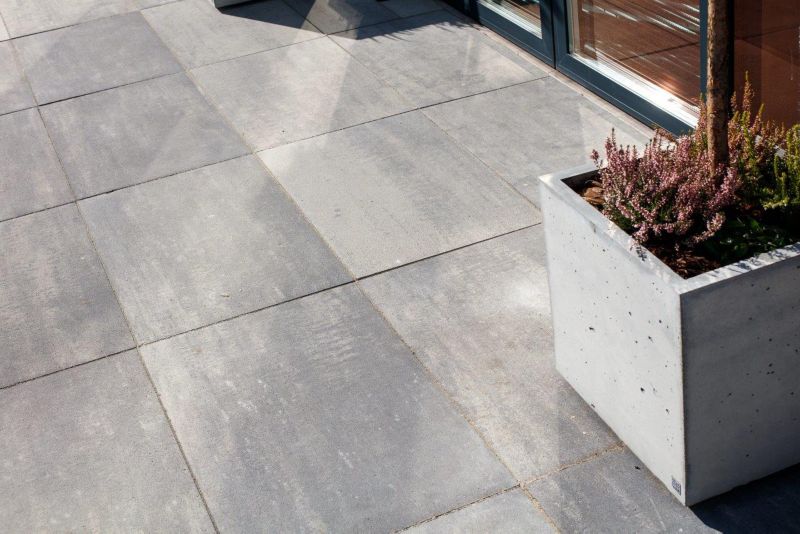 Polbruk Magna flise 75 x 50 x 8 cm i sort