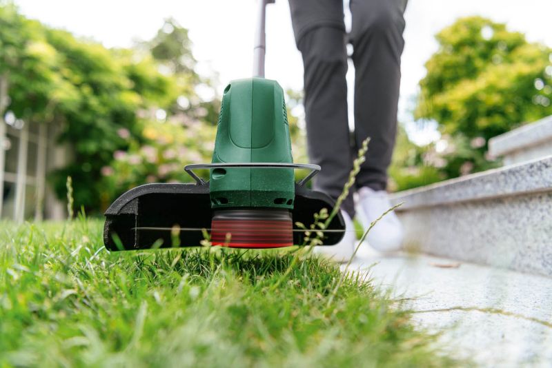 Bosch EasyGrassCut 18 V akku-ryddesav