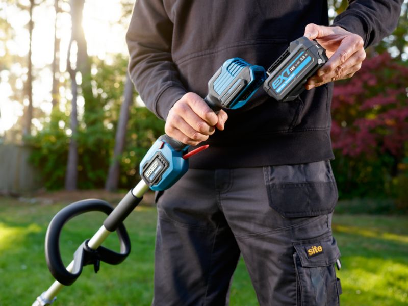 Erbauer 18 V 30 cm akku‑kanttrimmer uden batteri
