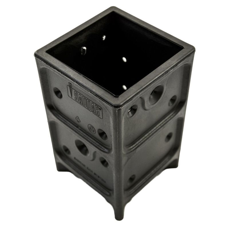 Komposit stolpefod med skrueanker til beton 4iQ 9x9x17 cm, 1 stk.