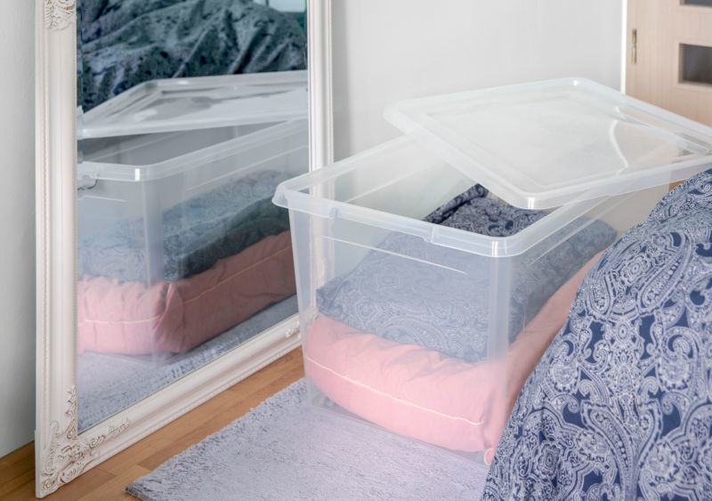 GoodHome Calan opbevaringsboks med låg og hjul, 138 l