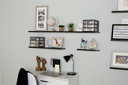 Dekorativ hylde Form Rigga 18 x 190 x 300 mm mat-sort