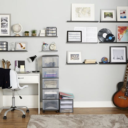 Dekorativ hylde Form Rigga 18 x 190 x 300 mm mat-sort