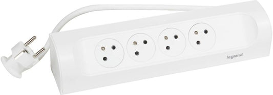 Legrand hjørneforlængerledning med 4 jordede stik, 1 m, hvid