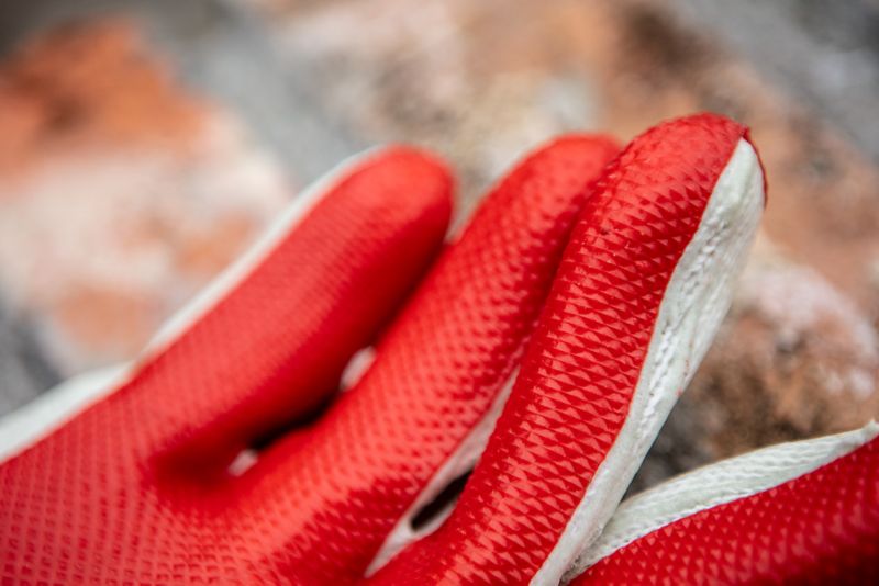 Arbejdshandsker NEO TOOLS 65 % bomuld og 35 % polyester med gummibelægning str. 10 hvid-rød 1 par