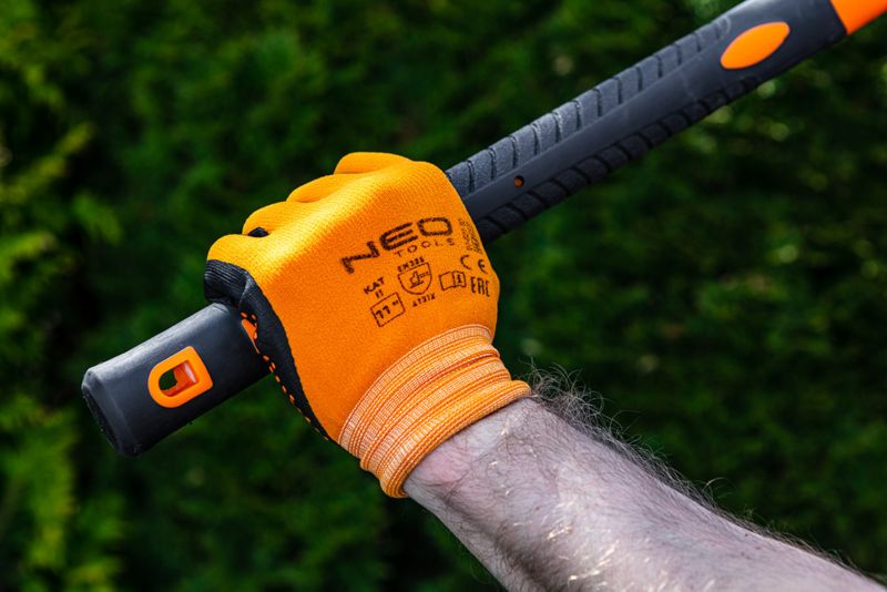 NEO TOOLS arbejdshandsker i nylon med nitrilprikker, str. 11, orange, 1 par