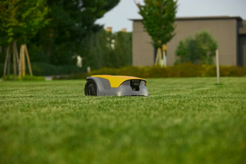 Robotplæneklipper 1500 m² 18 cm GPS Wi-Fi | 8008984872097