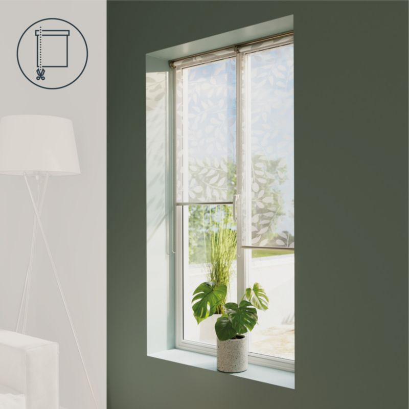 GoodHome Flasor rullegardin med blomster 42,3 x 160 cm hvid