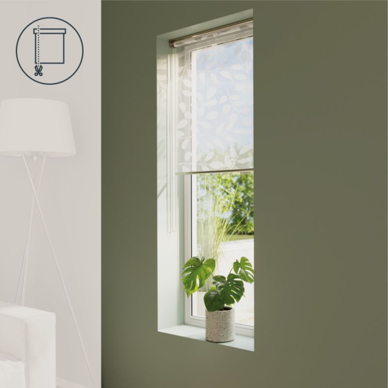 GoodHome Flasor rullegardin med blomster 52,3 x 160 cm hvid