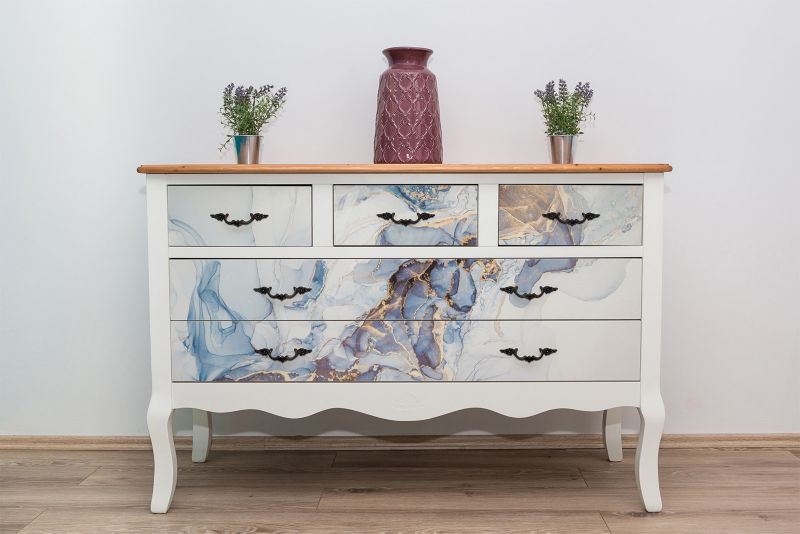 Selvklæbende folie Tulup med marmormønster 100 x 50 cm