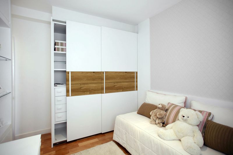 Selvklæbende Tulup PVC-folie i rustik egetræ 100 x 50 cm