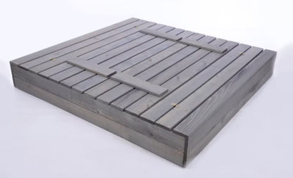 Sandkasse med Bænke og Låg 140x137 cm Grå
