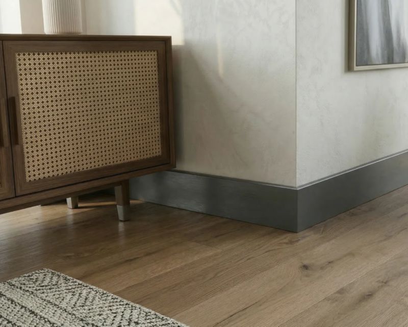 Listwa Przypodłogowa 80 mm x 2400 mm Antracyt Szczotkowany 10 Szt.