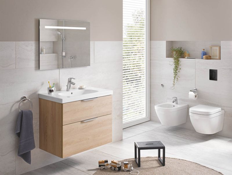 Indbygget WC-stel Grohe Solido 3 i 1 med sort knap