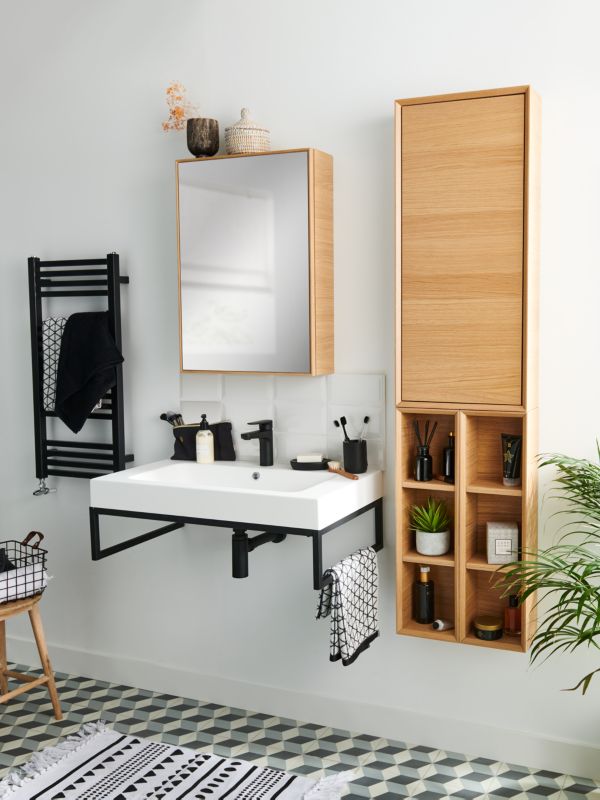 Væghængt skab Avela 40x90x15 cm Egetræsfiner