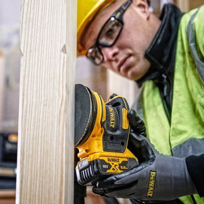 DeWalt 125 mm 18 V DCW210N-XJ excentersliber