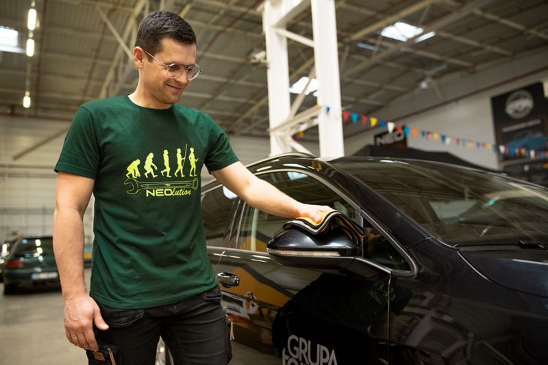 NEO TOOLS NEOlution t-shirt med tryk XXL mørkegrøn 1 stk.