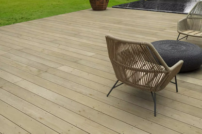 Terrassebræt Gran 24x145x2500 mm Natur
