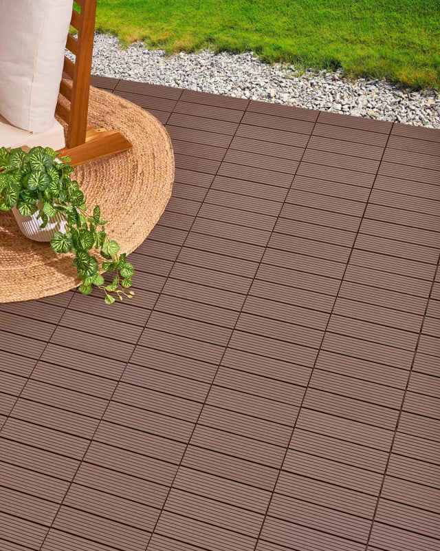 Terrassefliser Ateleta 30x30 cm Brun Komposit WPC 0,9 m²