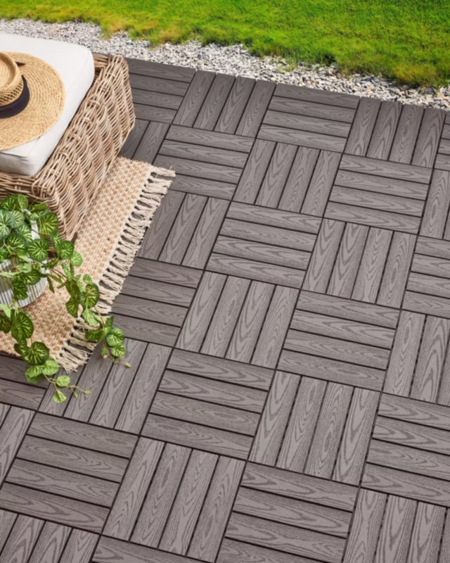 Terrassefliser Atessa 30x30 cm WPC Komposit 0,9 m²